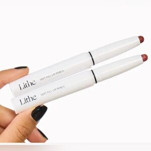 🎀🆕🎀Lithe Soft Fill Lip Pencils “Dusk & Scarlet”